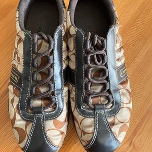 Coach Kirby Shoe size 7M